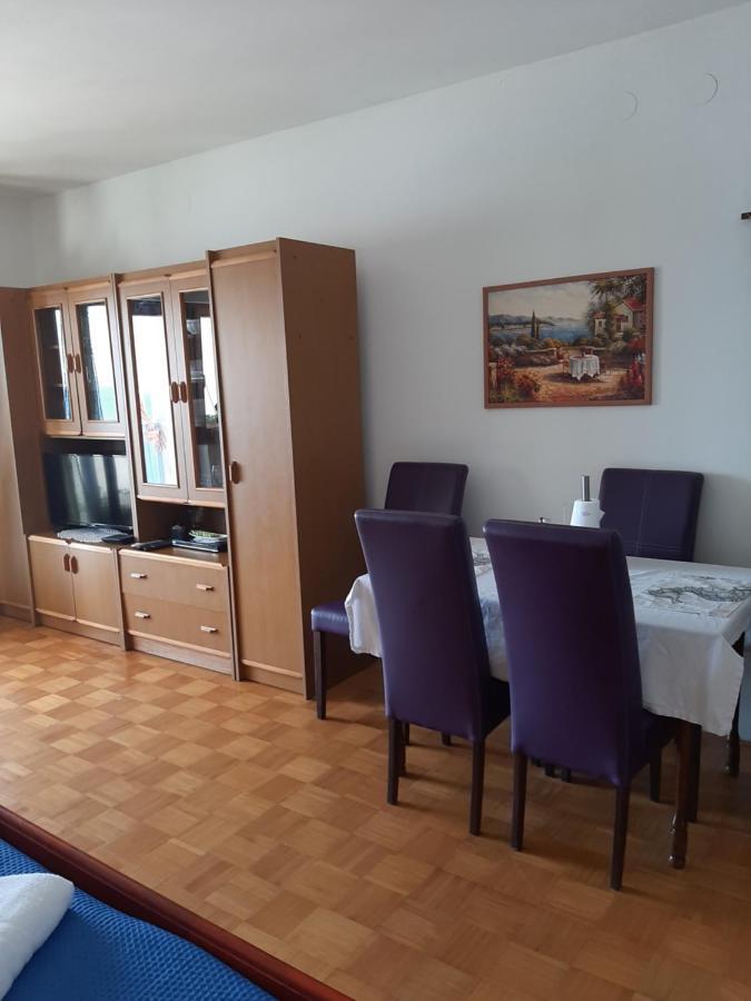 Apartman Ada Senj  Eksteriør billede