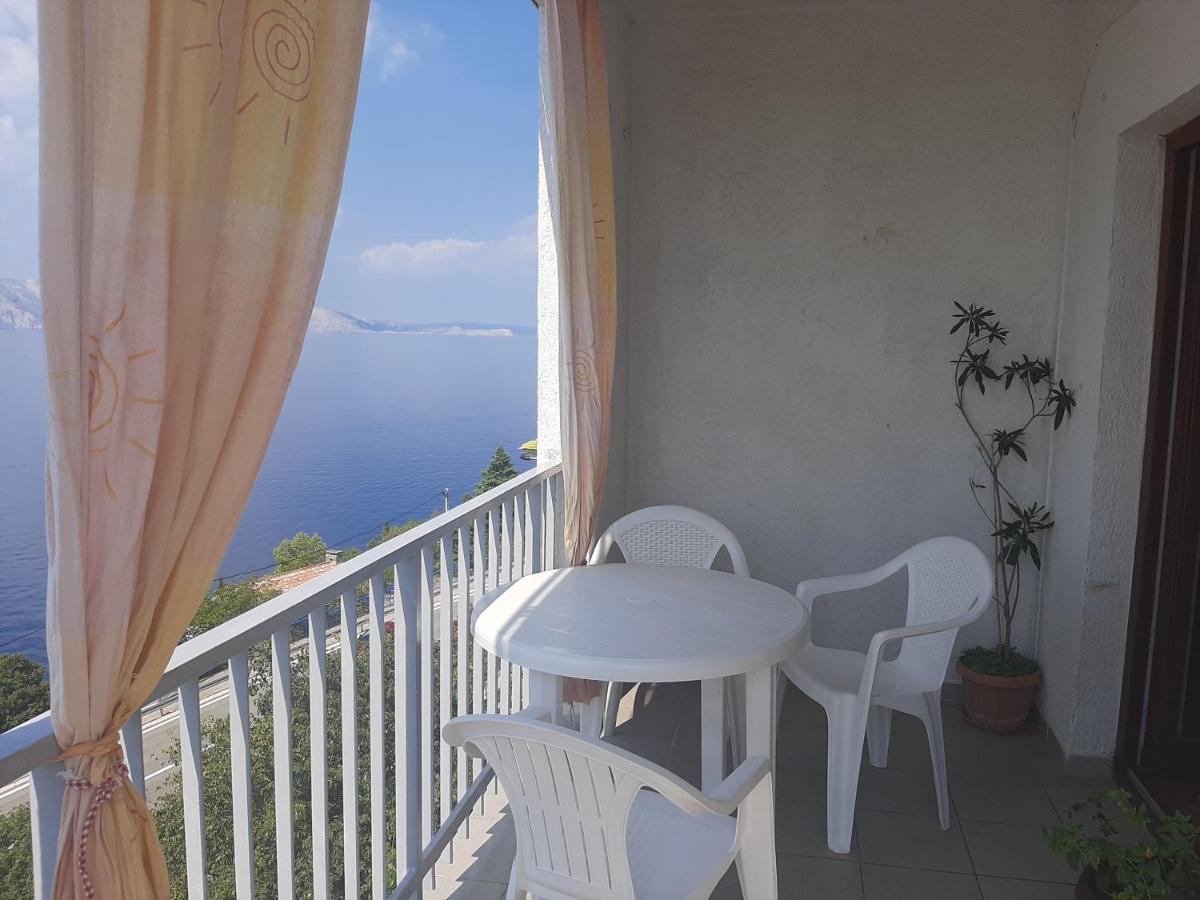 Apartman Ada Senj  Eksteriør billede